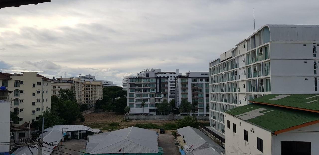 Parinya's Inn Pattaya
