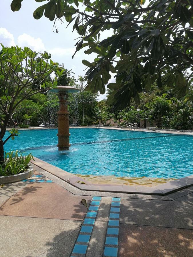 View Talay 5c Studio, 8 Eme Etage *