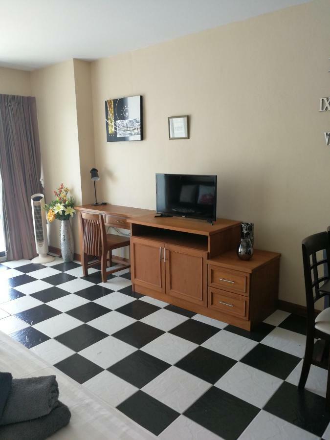 View Talay 5c Studio, 8 Eme Etage Pattaya