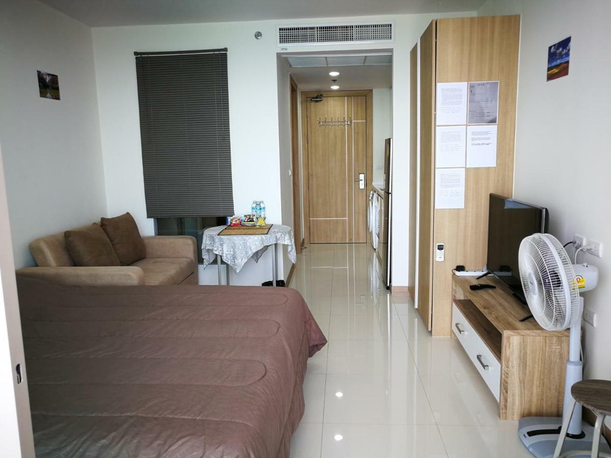 The Riviera Wongamat Hong *