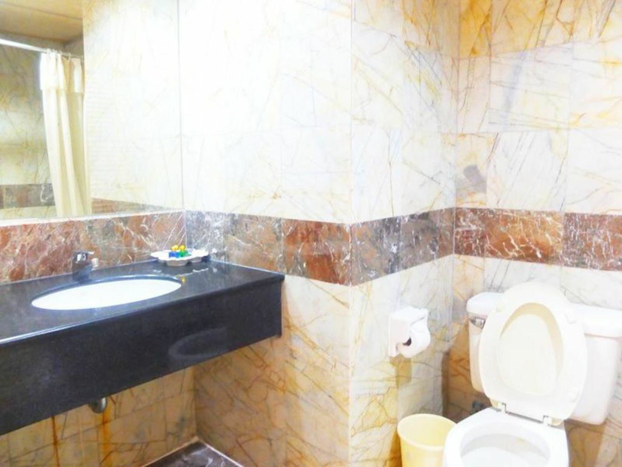 Adriatic Palace 3*