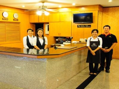 Dynasty Hotel