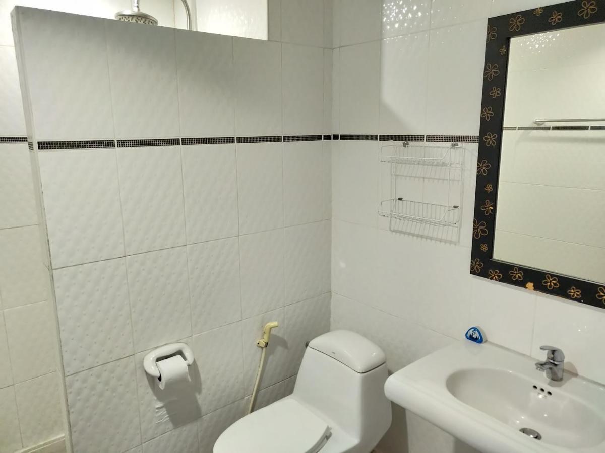 Amstellux Aparthotel 2*