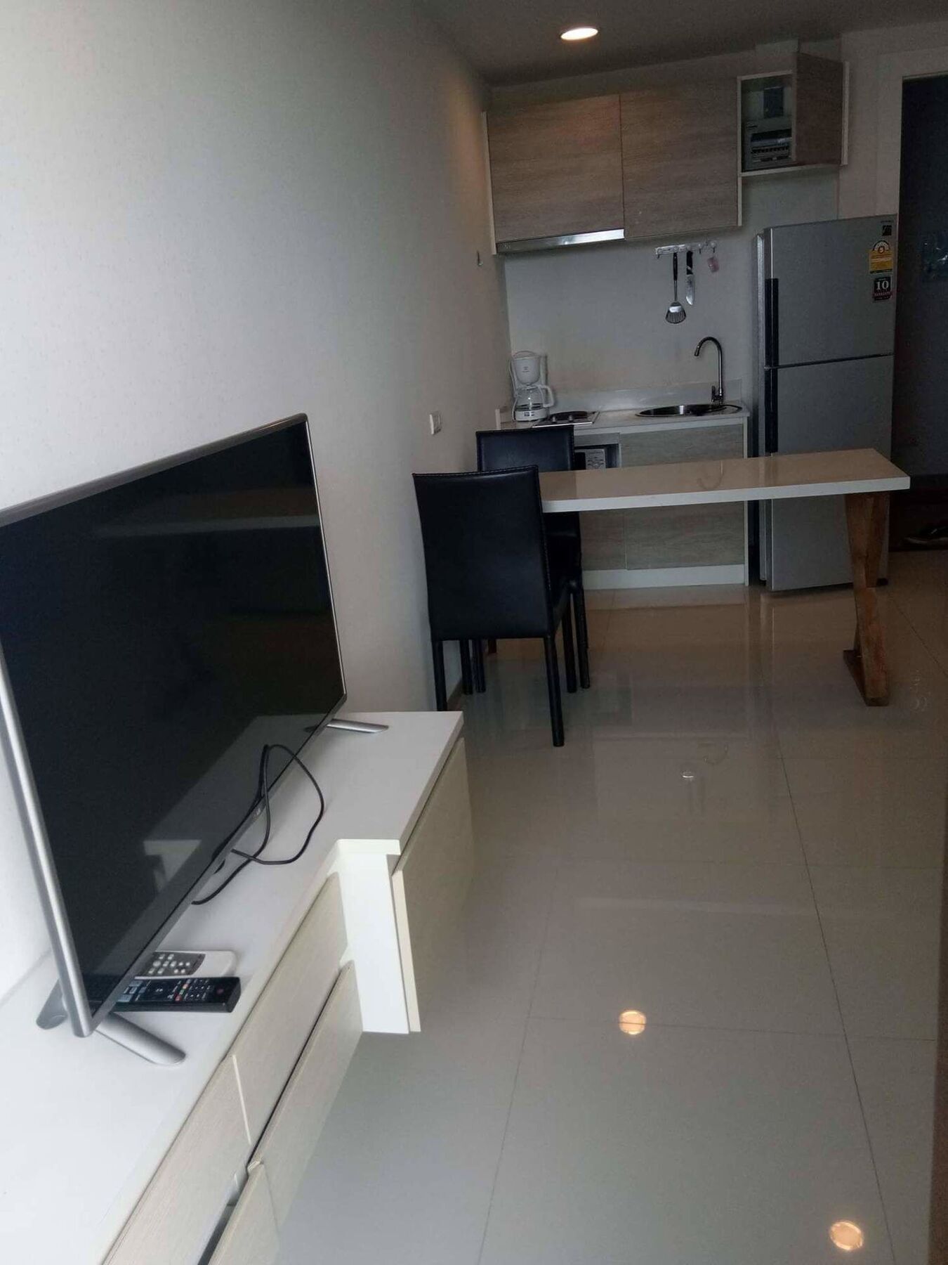 Acqua Condominium 2*