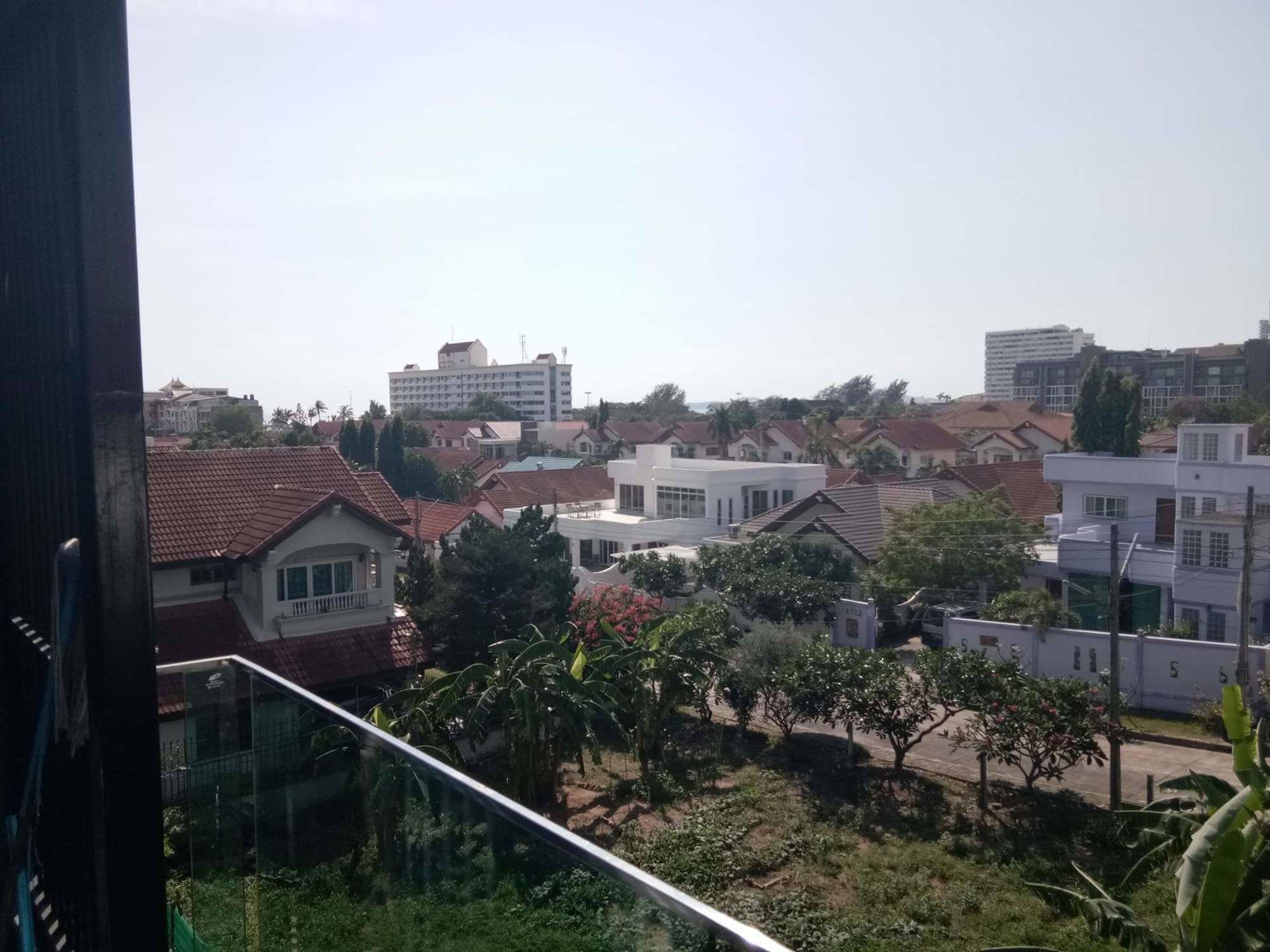 Acqua Condominium Hotel Pattaya
