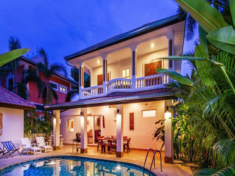 Hotel Waree With Pool *