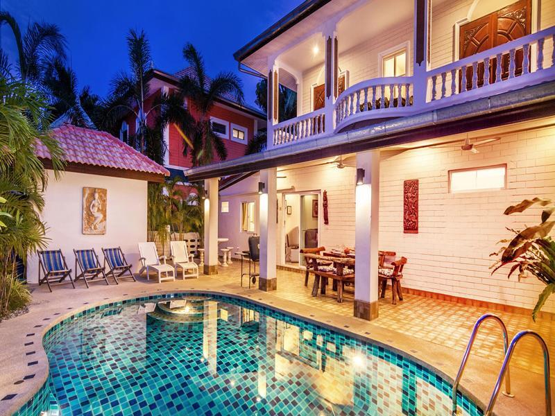 Hotel Waree With Pool *