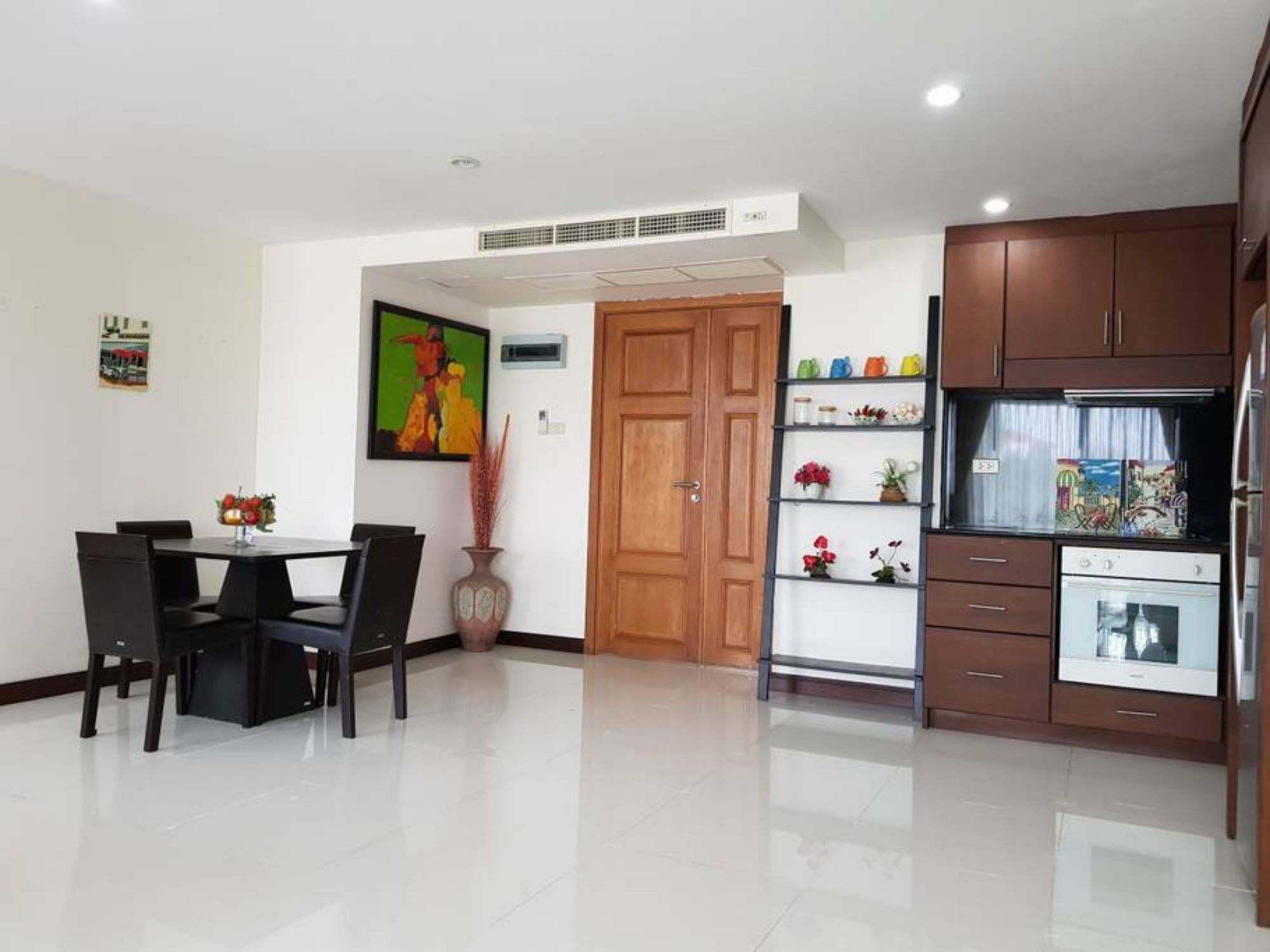 2beds 3baths Downtown Hotel Pattaya