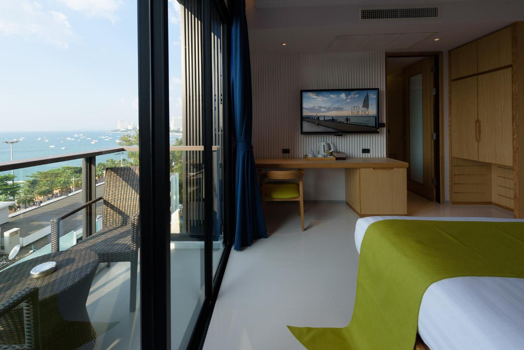 Deep Blue Z10 Pattaya