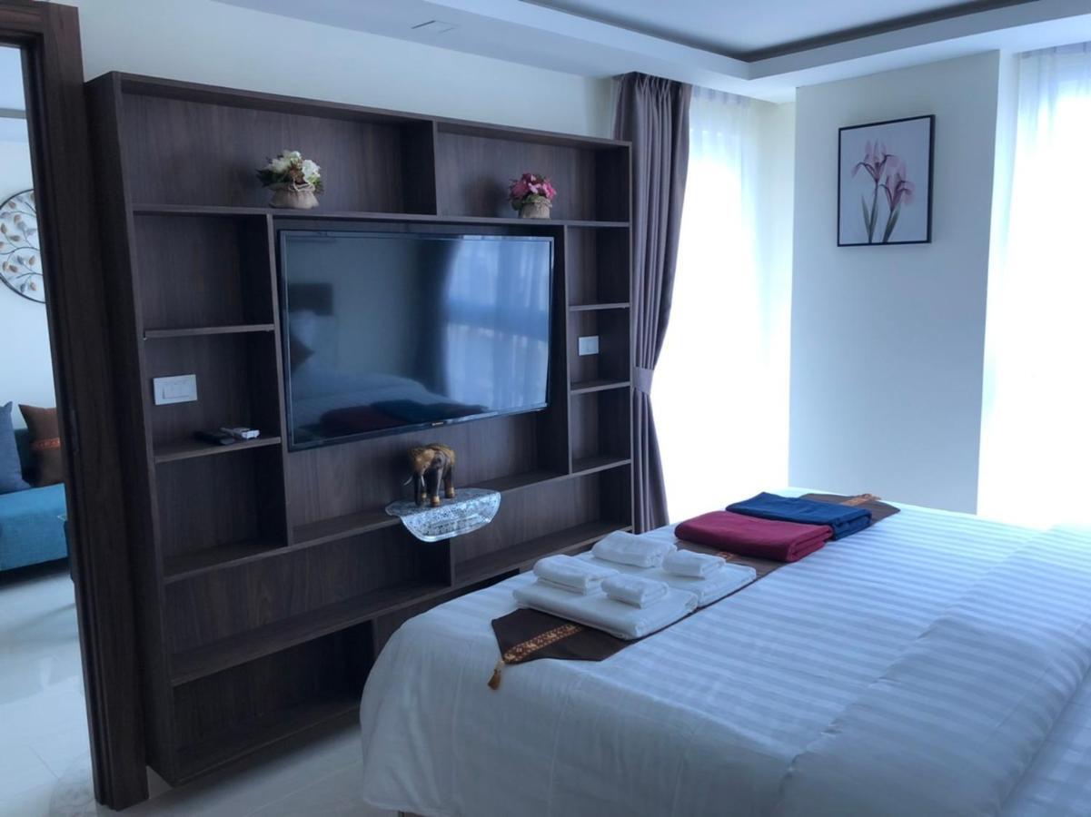 Luxury Business Suits In Grand Avenue By Estates Apartamento Pattaya