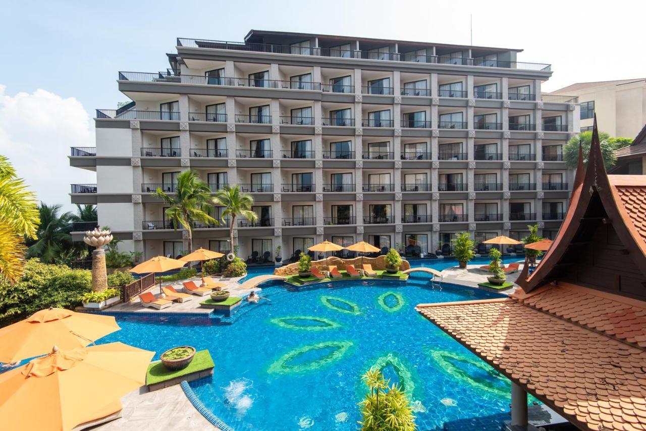 Resort Garden Cliff And