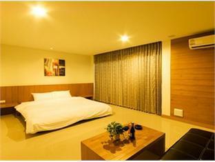 Hotel Red Horse 3*