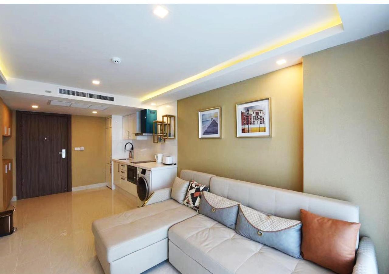 林荫大道 Grand Avenue # Kingland Condotel Pattaya