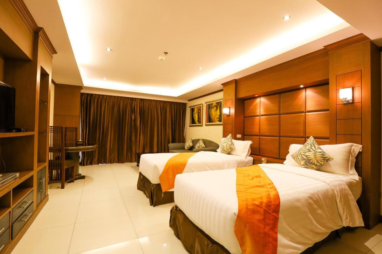 Tara Court โรงแรม