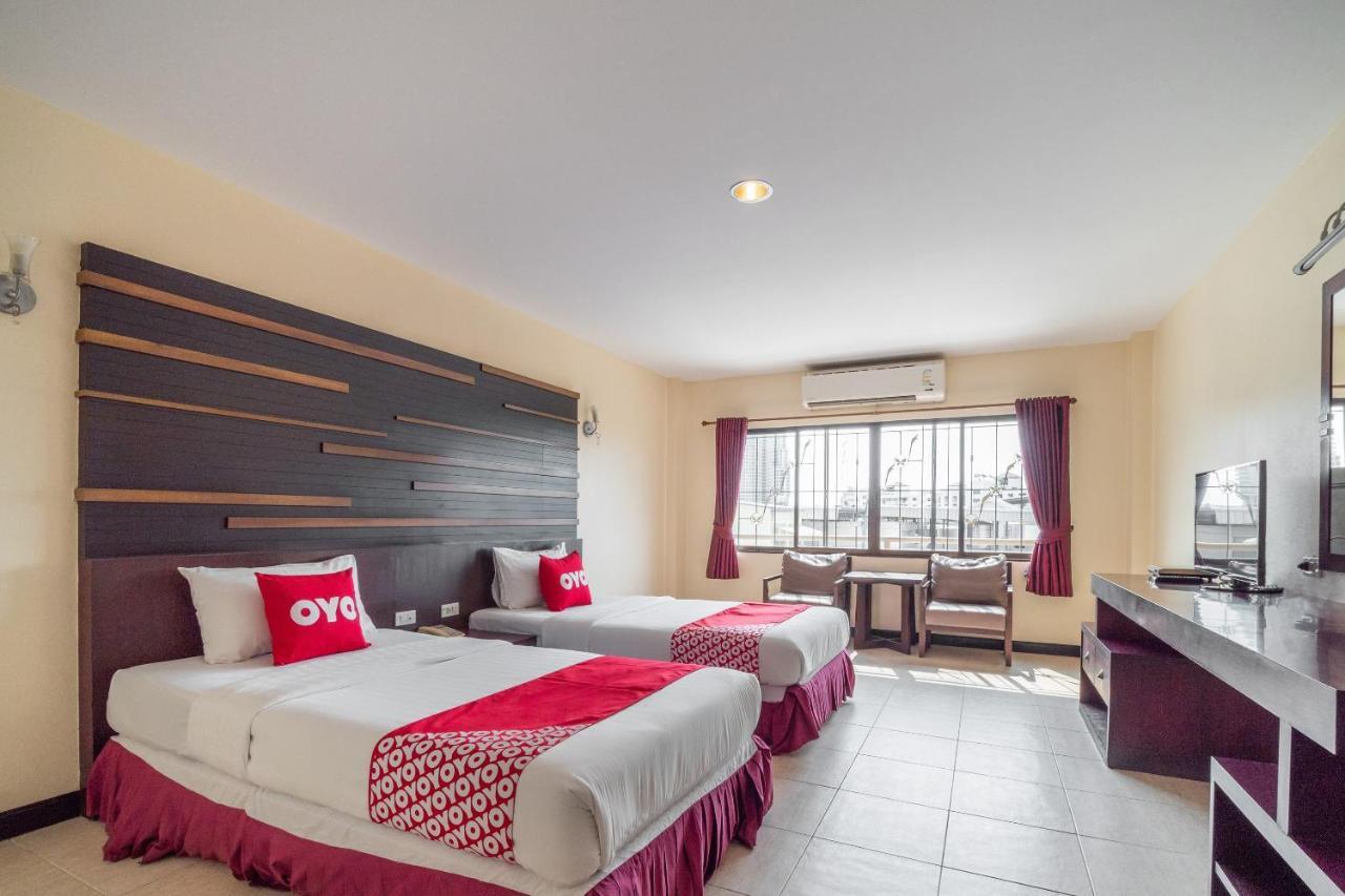Oyo 882 The Moonlight Serviced Pattaya